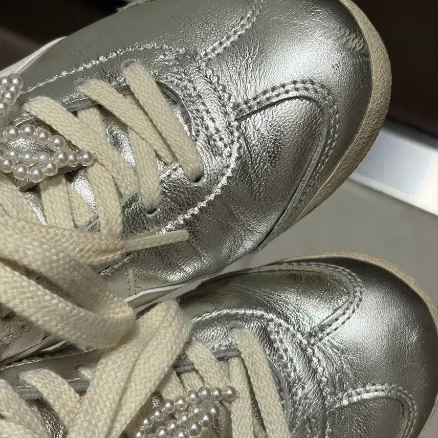 [BUNJANG] Onitsuka Tiger Mexico 66 Silver Sneakers / [어린이날 특가 단하루 7만원]오니츠카타이거 멕시코 66 실버 230