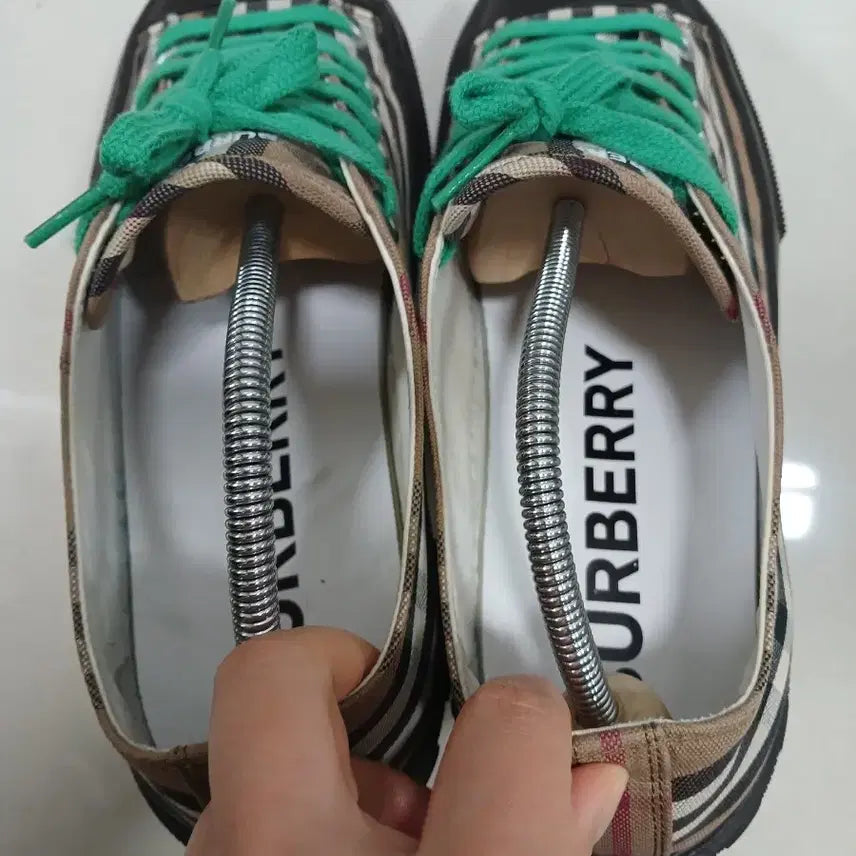 [BUNJANG] Burberry Check Cotton Sneakers / 버버리 체크 코튼 스니커즈