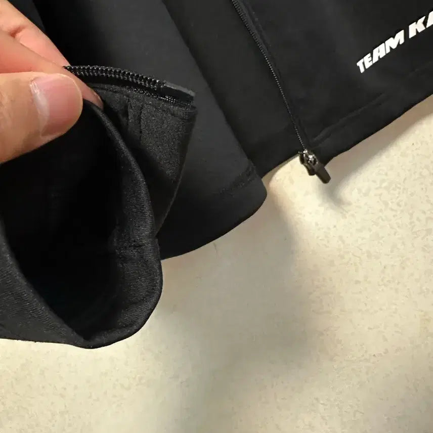 [BUNJANG] Team Kappa Training Zip-up Black Jacket / 체대입시 팀카파 트레이닝 집업 블랙 100