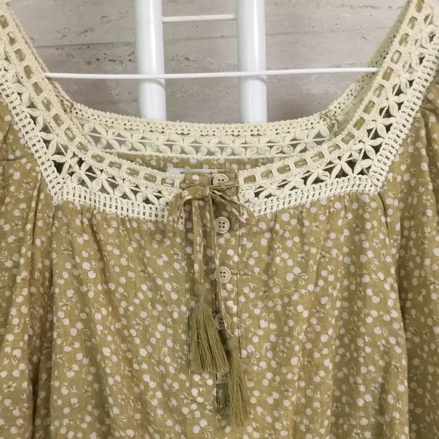 [BUNJANG] Thursday Island Smocked Blouse / 써스데이아일랜드 22 스모크 블라우스 S