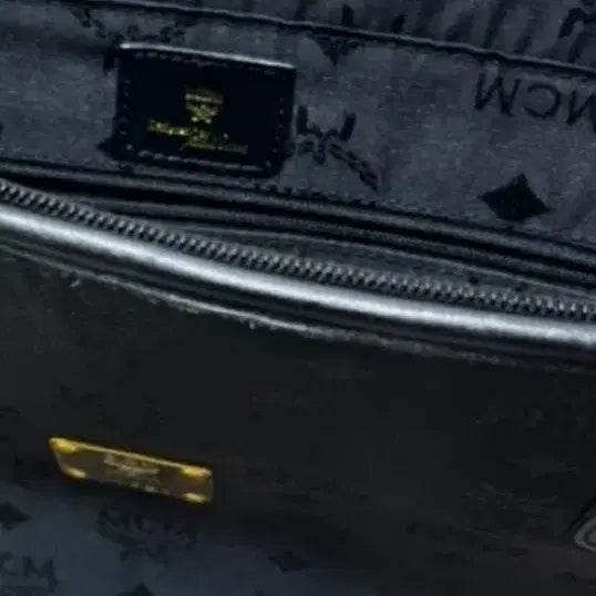 [SOLD OUT] MCM 블랙 로고 패턴 토트백