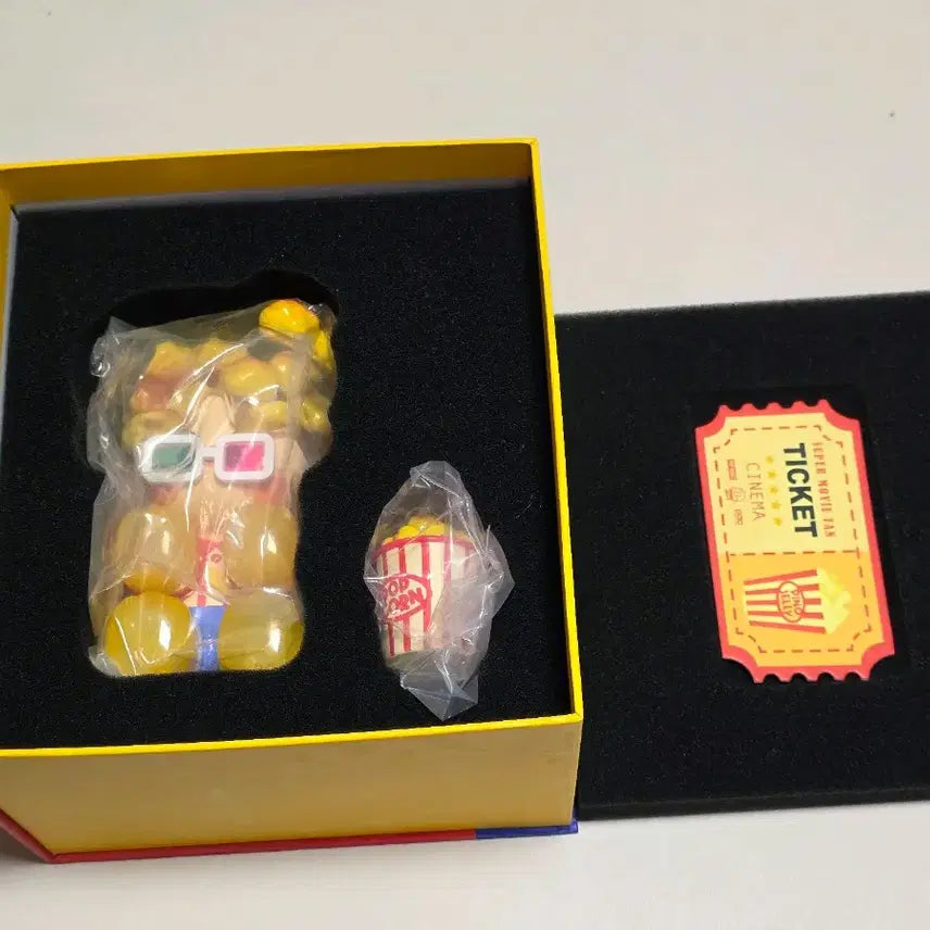 [BUNJANG] Pinogelly Big Figure Popcorn / 피노젤리 빅 피규어 팝콘