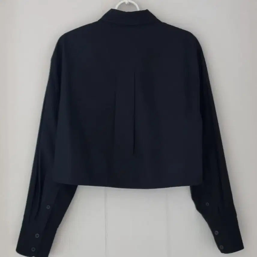 [BUNJANG] COS Cropped Shirt Black / COS 크롭 얇은 셔츠 (블랙)