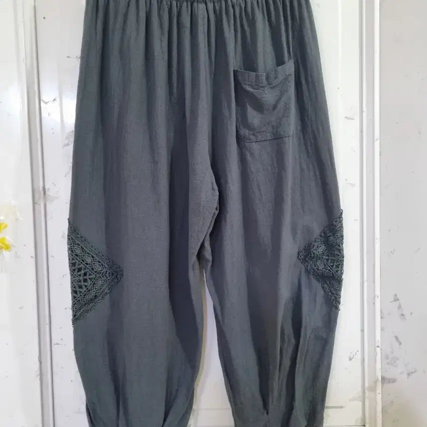[BUNJANG] Summer Cool Side Lace Cotton Banded Pants / 여름 시원한 깜찍한옆줄 레이스  밴딩 . 면 베기통바지. 77까지