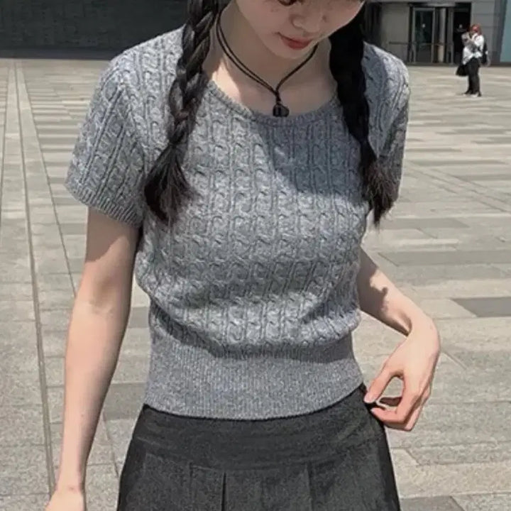 [BUNJANG] Aniewear Twisted Short Sleeve Knit / 애니원모어 꽈배기 반팔 니트