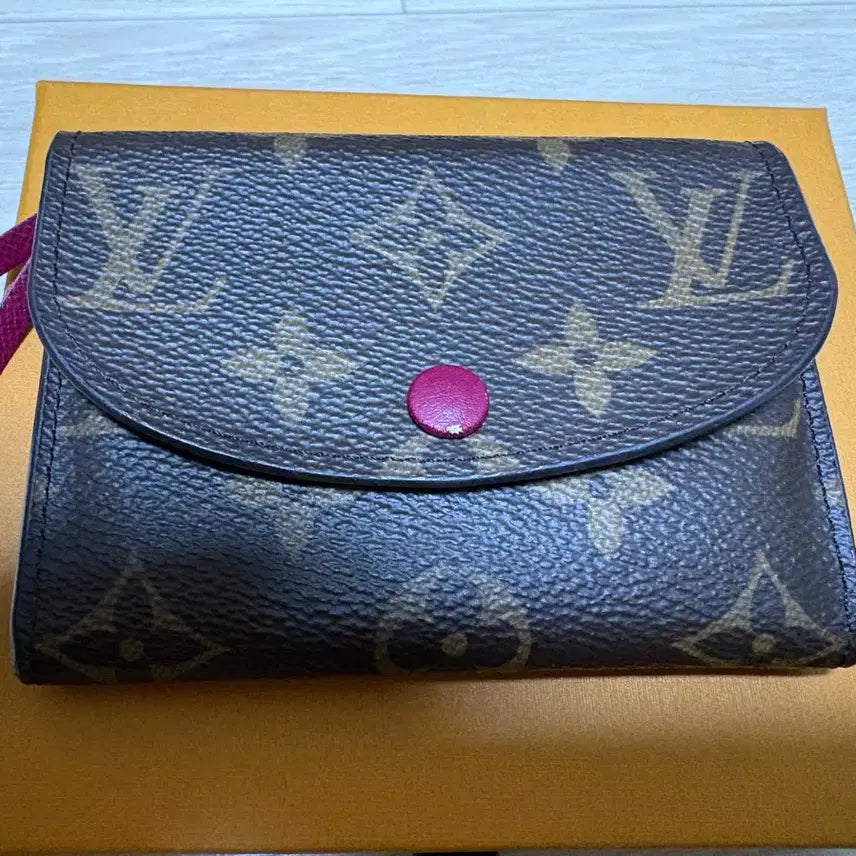 [SOLD OUT] 루이비통지갑