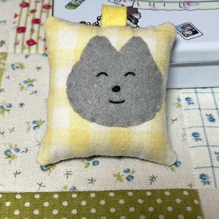 [BUNJANG] DanChoon Artist Cat Cushion Keyring / 단춤 작가님 고양이 쿠션 키링