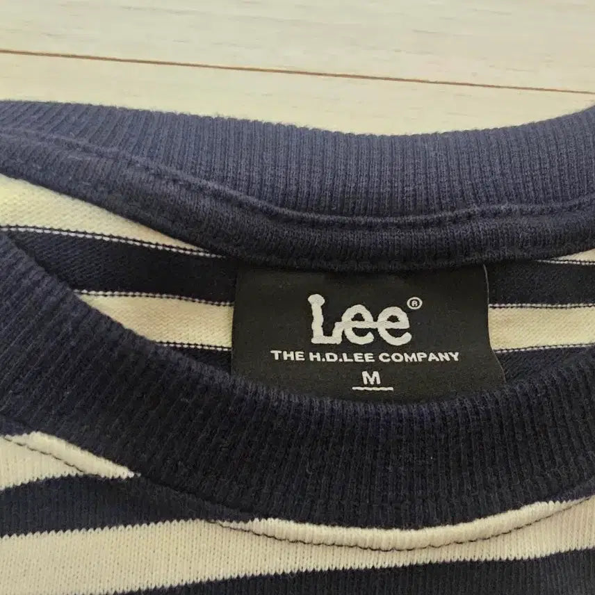[SOLD OUT] LEE 스트라이프 롱슬리브 티셔츠 M사이즈