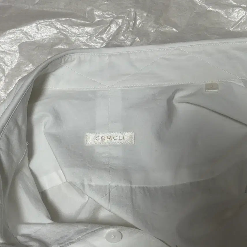 [BUNJANG] Komori White Shirt (Size 2) / 코모리 화이트 셔츠(2 사이즈, 미착용)
