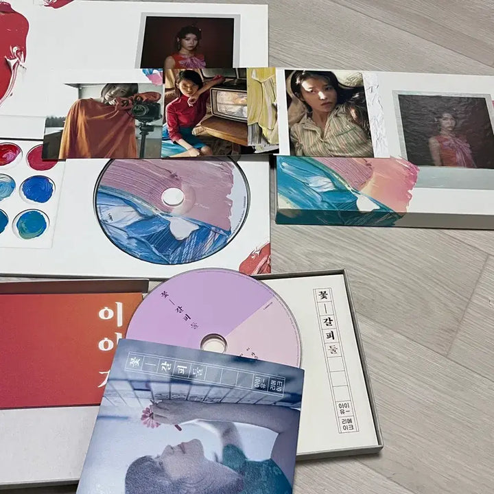 [SOLD OUT] 아이유 팔레트 꽃갈피 둘 앨범 일괄