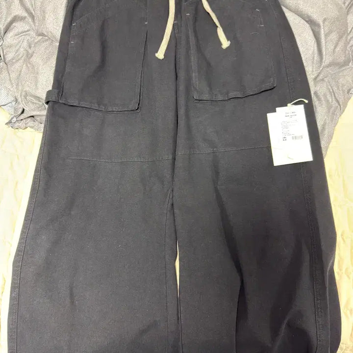 [SOLD OUT] [3] 26ss 폴리테루 페인터 파자마 블랙