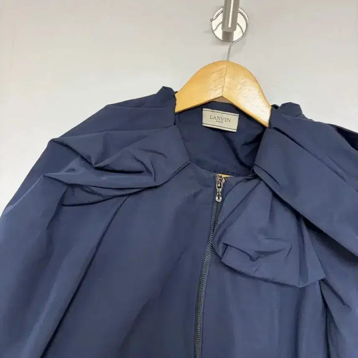 [SOLD OUT] 랑방 크롭 자켓