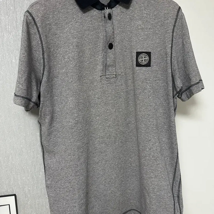 [SOLD OUT] 스톤아일랜드 그레이 카라 반팔 티셔츠 M