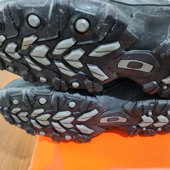 [BUNJANG] Oakley Hiking Boots 270 / 오클리 등산화 270