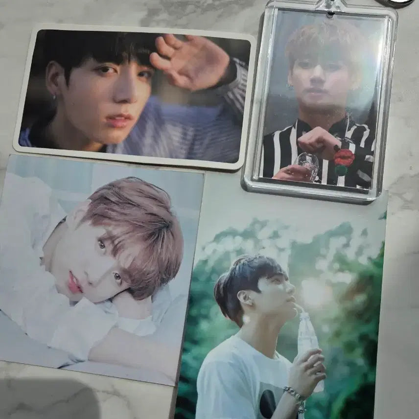 [BUNJANG] BTS Jungkook Photocard + Keyring / 방탄소년단 정국 포토카드 + 키링