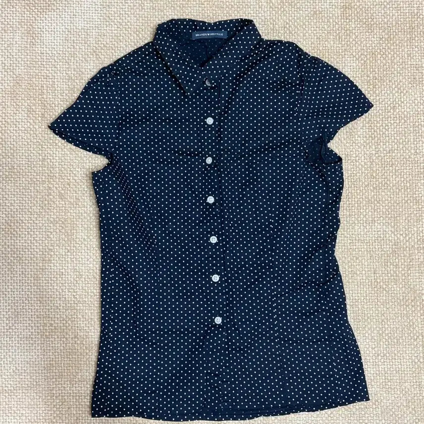 [BUNJANG] Brandy Melville Rue Dot Shirt / 브랜디멜빌 도트 rue 셔츠