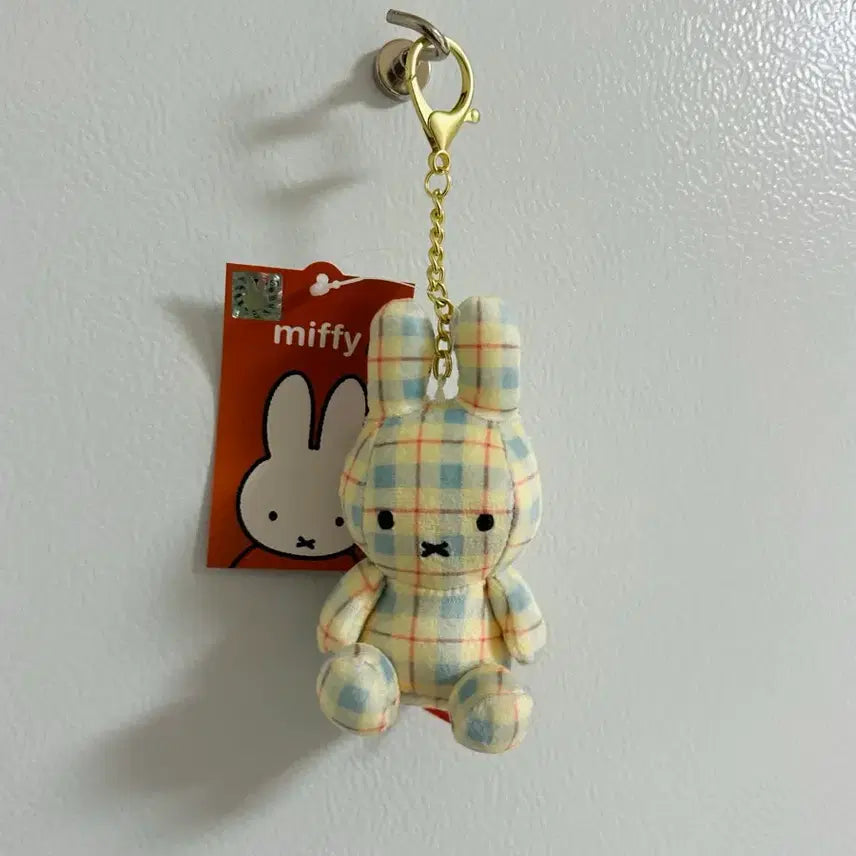 [BUNJANG] Miffy Pastel Checkered Keyring / 체크 미피 키링