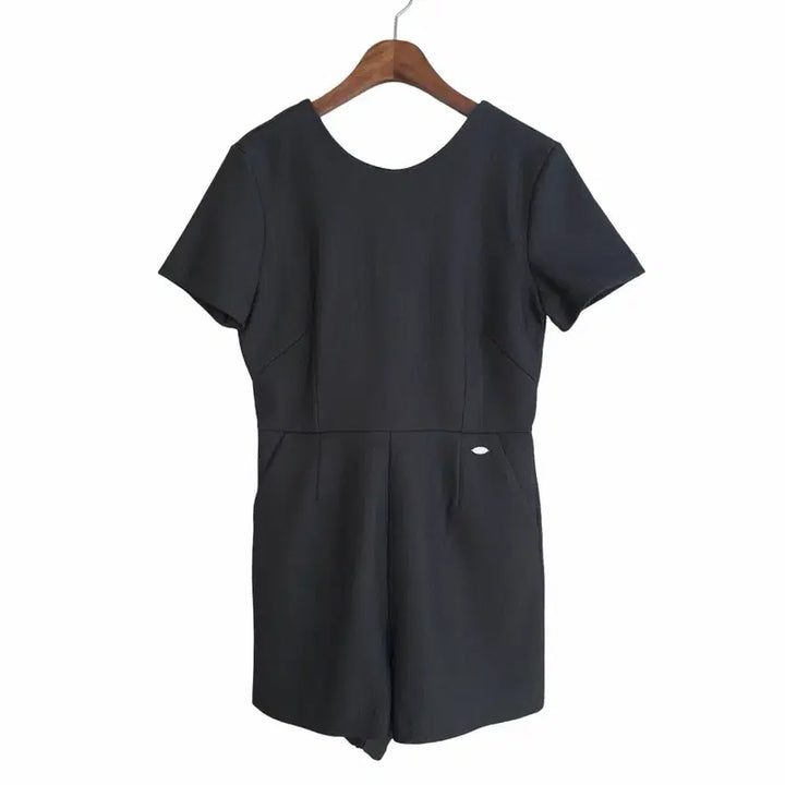 [SOLD OUT] 교신안함)백 리본 포인트 점프수트-차콜/고퀄