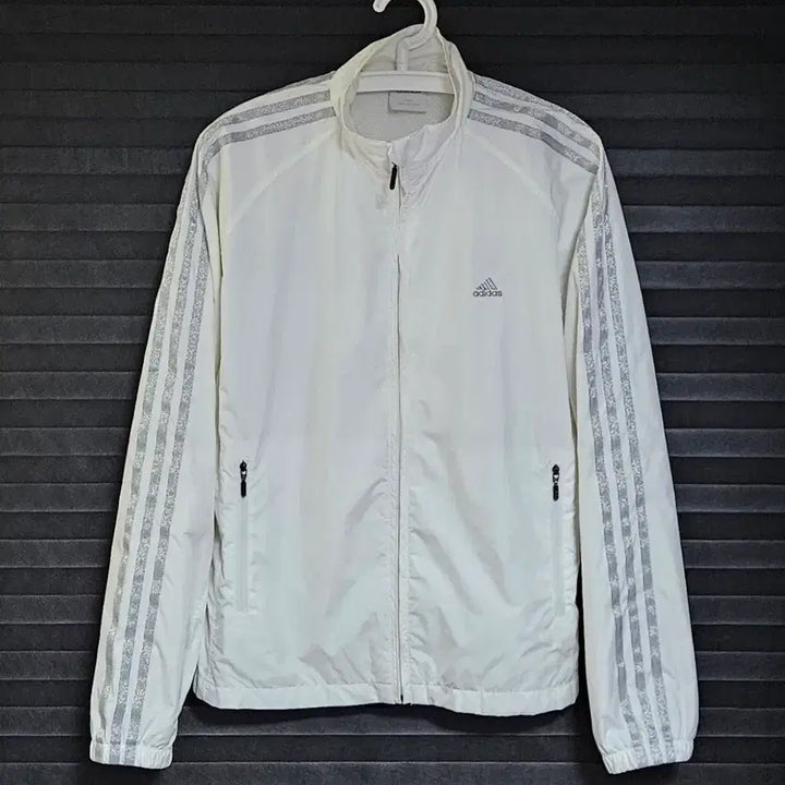 [BUNJANG] Adidas White Silver Track Top Jacket / 100 아디다스 흰은 실버 화이트 바람막이 트랙탑 져지