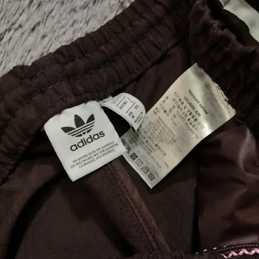 [BUNJANG] Adidas 70s Oversized Track Pants / [[여성 M,24년,새상품급] 아디다스 70S 오버사이즈 트랙팬츠p118