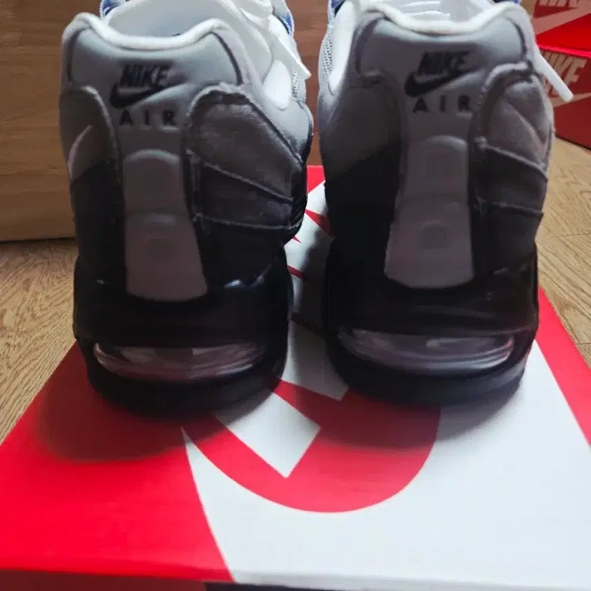 [BUNJANG] Nike Air Max 95 Blue Tint Sneakers / 나이키 에어맥스95 블루틴트 260사이즈