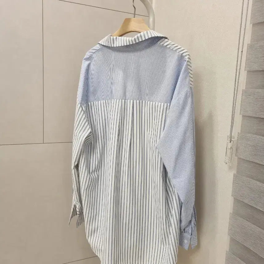 [BUNJANG] Two-Tone Striped Shirt / 투톤 스트라이프 셔츠