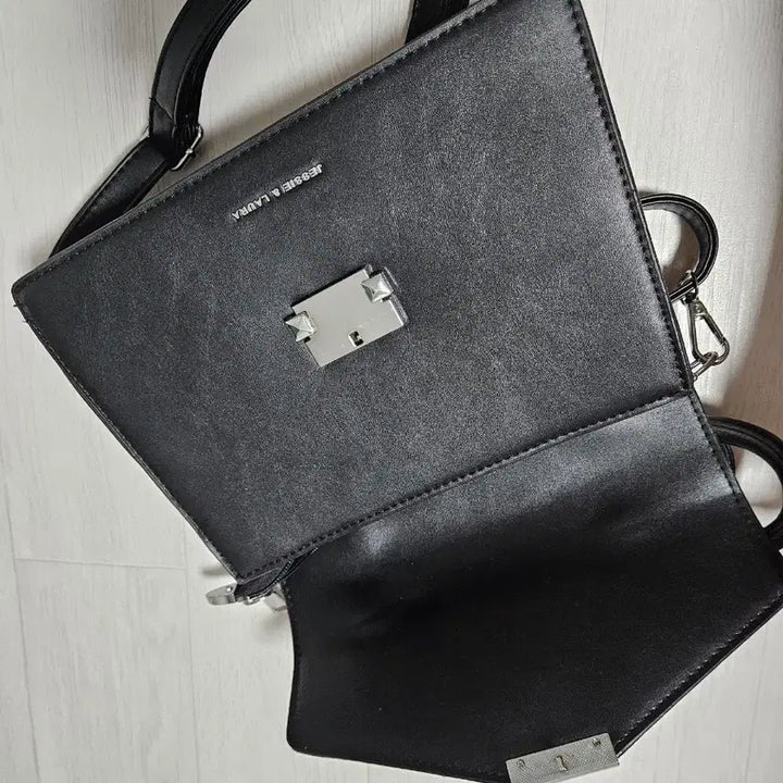 [BUNJANG] Black Tote &amp; Crossbody Bag / (새상품)블랙 토트&amp;크로스백