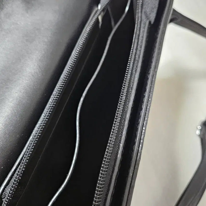 [BUNJANG] Black Tote &amp; Crossbody Bag / (새상품)블랙 토트&amp;크로스백