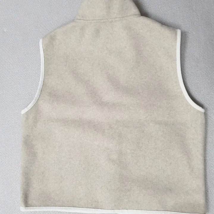 [SOLD OUT] 탑텐 아이보리 버튼업 조끼 베스트 여성85