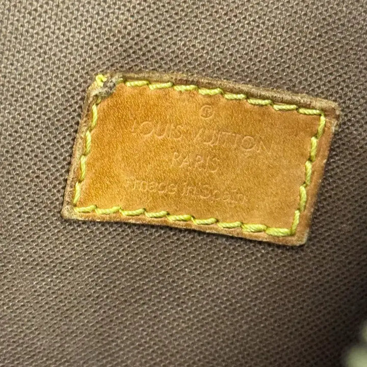 [BUNJANG] Louis Vuitton Monogram Sling Bag / 루이비통 겐지 모노그램 슬링백