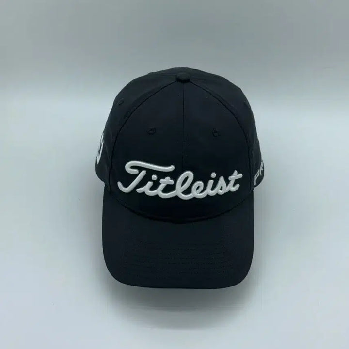 [SOLD OUT] [F] 타이틀리스 로고 골프 블랙 볼캡 모자