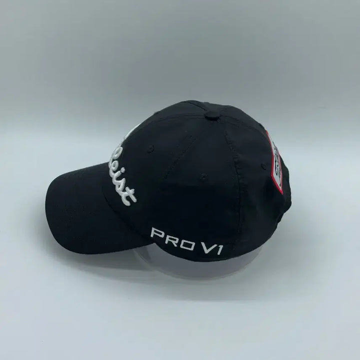 [SOLD OUT] [F] 타이틀리스 로고 골프 블랙 볼캡 모자