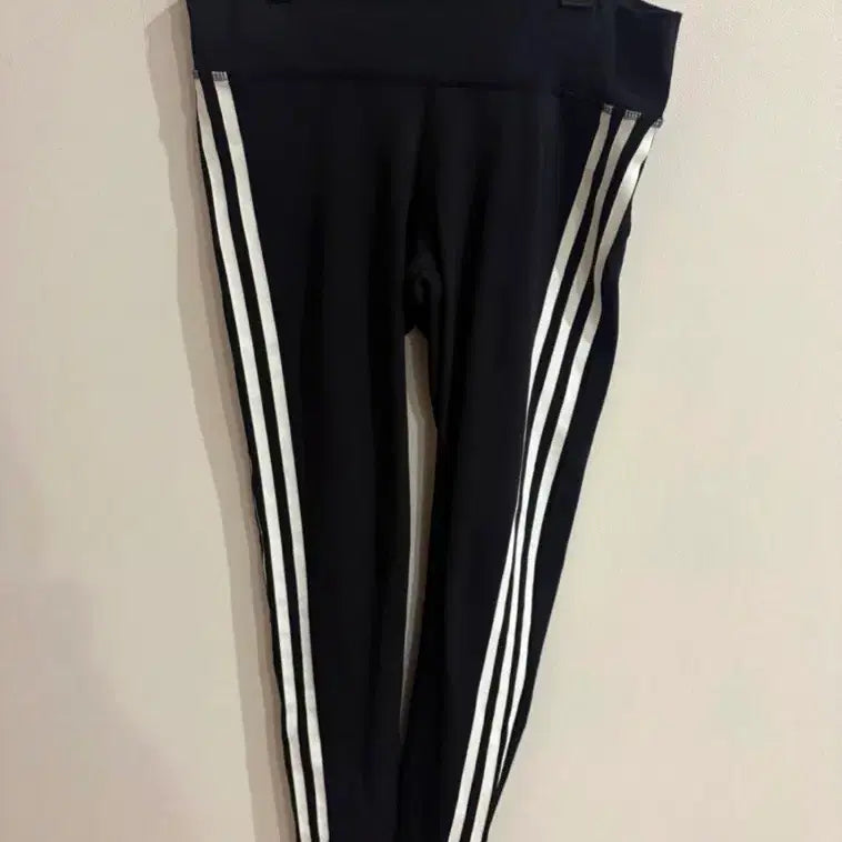 [BUNJANG] Adidas Son Na-eun Leggings / 아디다스 손나은 레깅스 m