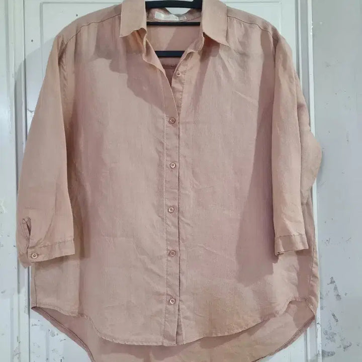 [SOLD OUT] 여름 시원한   고급스런  마. 린넨. 블라우스  깨끗해요 가슴단면58