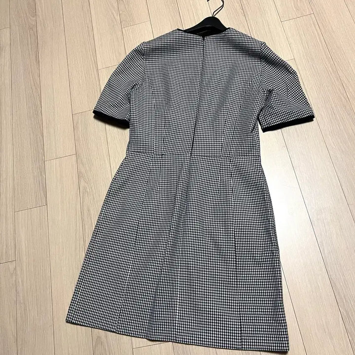 [BUNJANG] Beanpole Gingham Check Puff Sleeve Dress / 빈폴 반팔 퍼프 소매 깅엄체크 원피스 하객룩 소개팅룩 나들이룩 여행룩