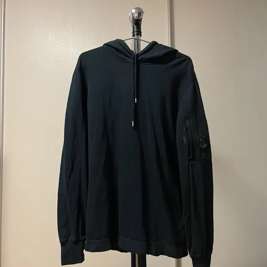 [BUNJANG] CP Company Black Hoodie / CP컴퍼니 블랙 후드티