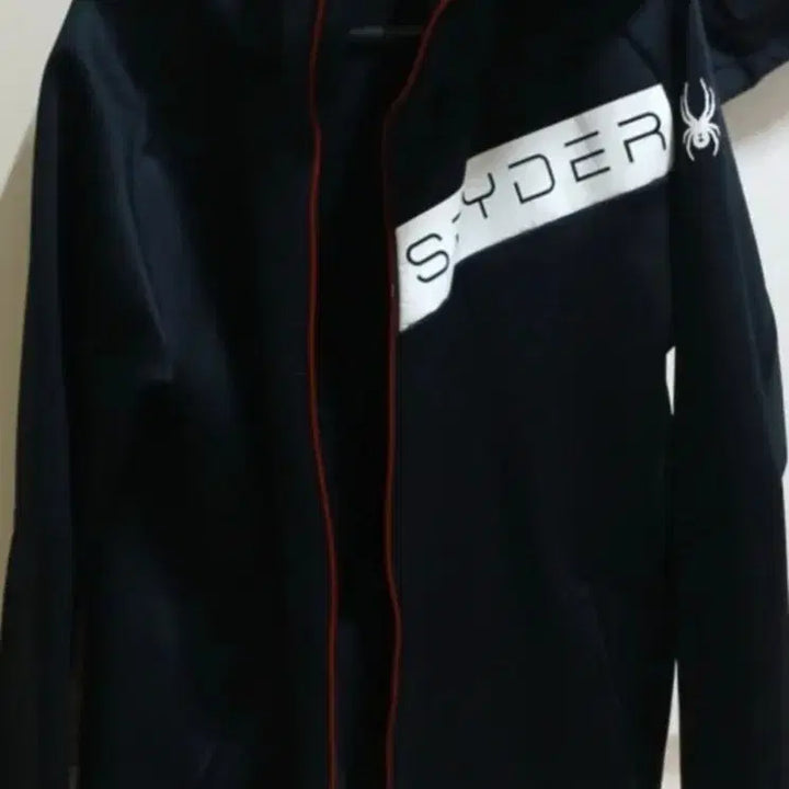 [BUNJANG] Spider Fleece Hooded Zip-Up Jacket / 남성의류 스파이더 후리스 후드집업 점퍼