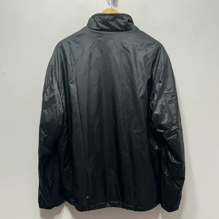 [SOLD OUT] CALVIN KLEIN 블랙 바람막이 점퍼 XL