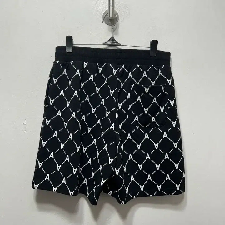 [BUNJANG] ANNOYED Black A-Pattern Skirt / ANNOYED 블랙 A패턴 스커트 74