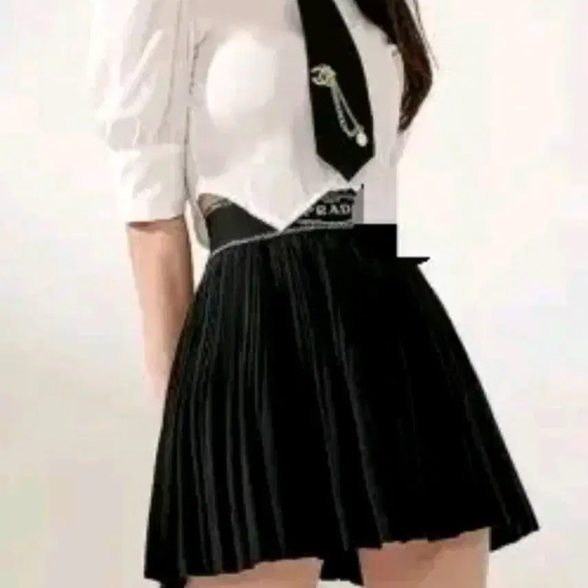 [BUNJANG] Jeongmadam White Skirt / 수입의류치마 (화이트색) 정마담