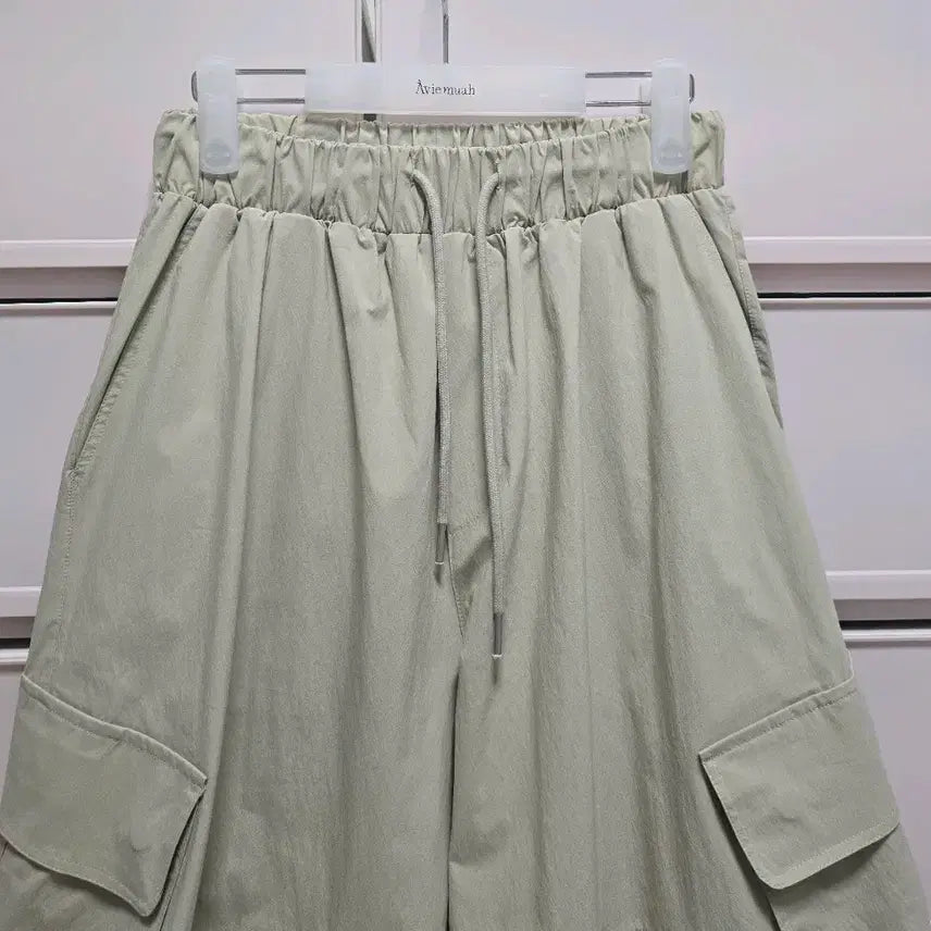 [SOLD OUT] 바스락 벌룬 카고팬츠 새상품