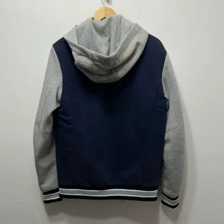[BUNJANG] MLB New York Yankees Hooded Baseball Jacket L / MLB 뉴욕 양키스 후드 야구 점퍼 L