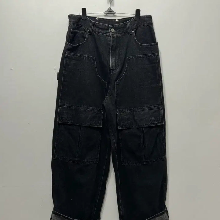 [BUNJANG] MAISON MINED Black Denim Cargo Wide Pants / MAISON MINED 블랙 데님 카고 와이드 팬츠 46