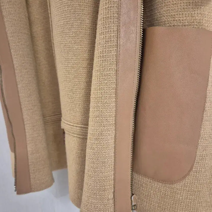 [SOLD OUT] 마인 가죽배색 집업