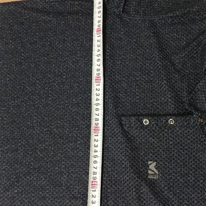 [SOLD OUT] 밀레 블랙 패턴 반팔 폴로티
