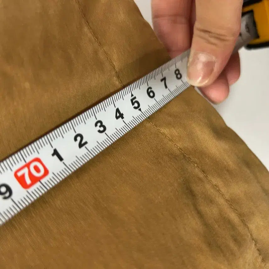 [SOLD OUT] AIGLE 카키색 후드 바람막이 자켓 야상 2XL