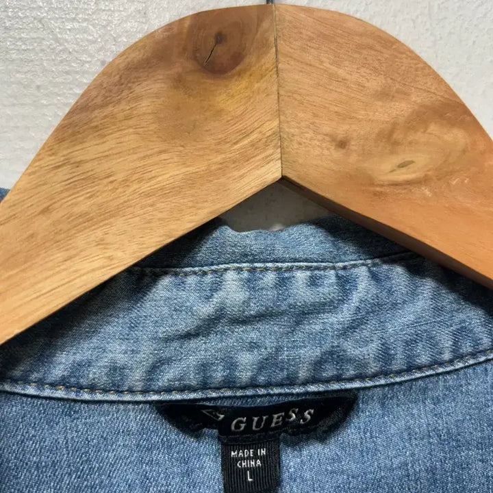 [SOLD OUT] 게스 데님 셔츠 남방 청남방 L