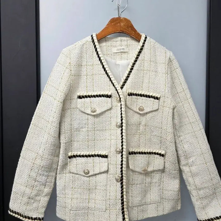 [BUNJANG] Tweed Jacket with Pearl Buttons / 진주버튼 트위드자켓