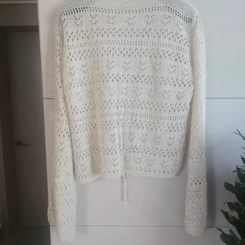 [BUNJANG] Ivory V-Neck Punching Knit Top / (새옷)아이보리 브이넥 펀칭 니트 55~66사이즈