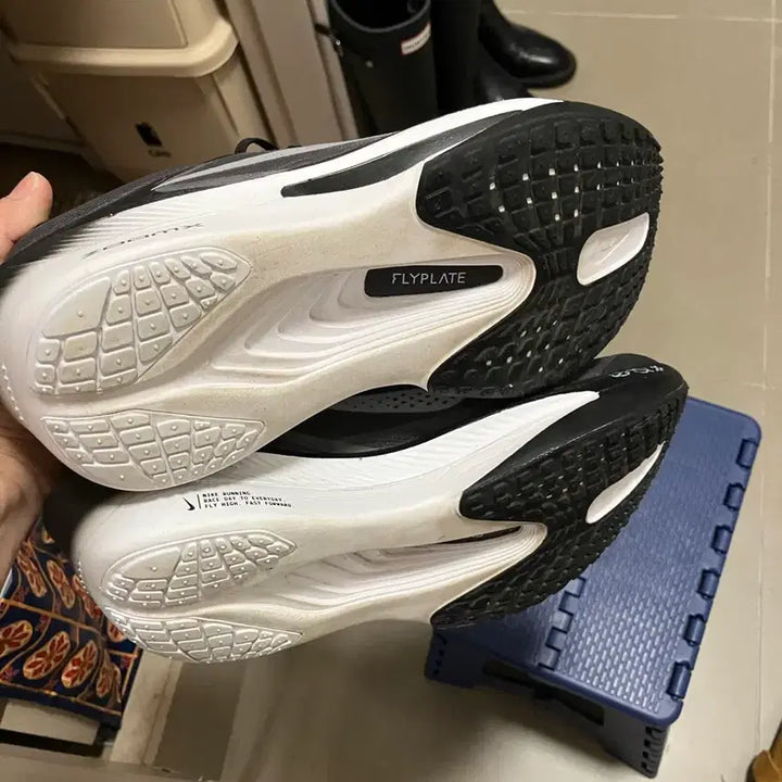 [SOLD OUT] 나이키 줌 플라이6 255